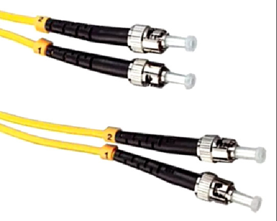 Conectores de cabo de fibra óptica LSZH Excelente resistência mecânica -45C/50C para conexões de rede rápidas e estáveis