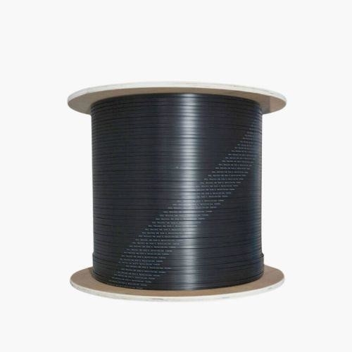 Utilização em cabos aéreos de fibra óptica FTTH auto-suportados para uso interno e externo