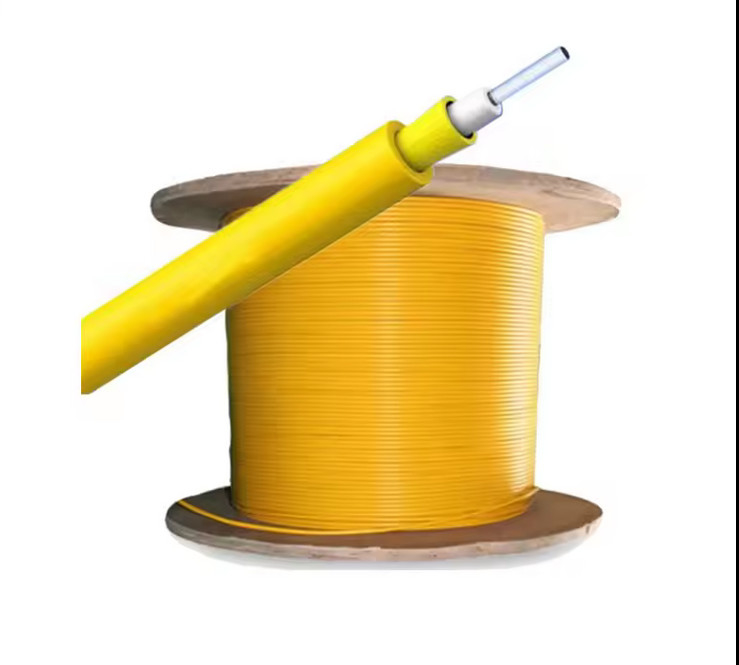 Cabos ópticos de fibra óptica de buffer estreito de modo único amarelo de 48 núcleos para interiores