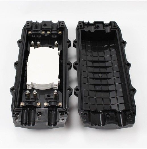 Instalação de fecho de embraiagem de fibra óptica com núcleo FTTH 72