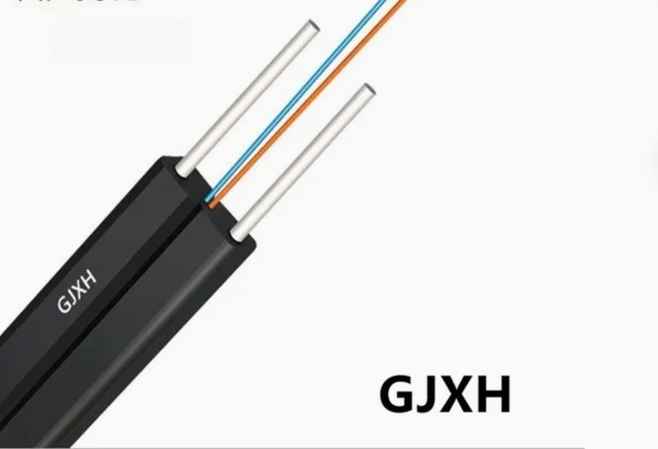 4 núcleos Cable FTTH Indoor Drop GJXH/GJXFH Arco-tipo de aço/FRP membro de resistência