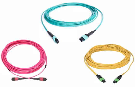 manutenção programada OM3 OM4 8 do cabo do tronco da fibra ótica MTP MPO de 10G 40G 100G 12 24 núcleos