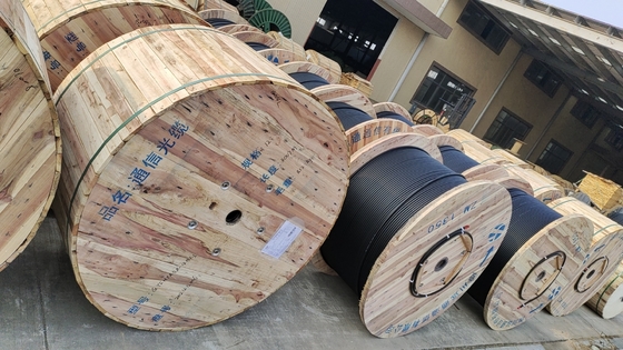 GYTAH58 cabo de fibra óptica aérea exterior LSZH blindado